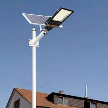 Lampu PJU Solar Cell